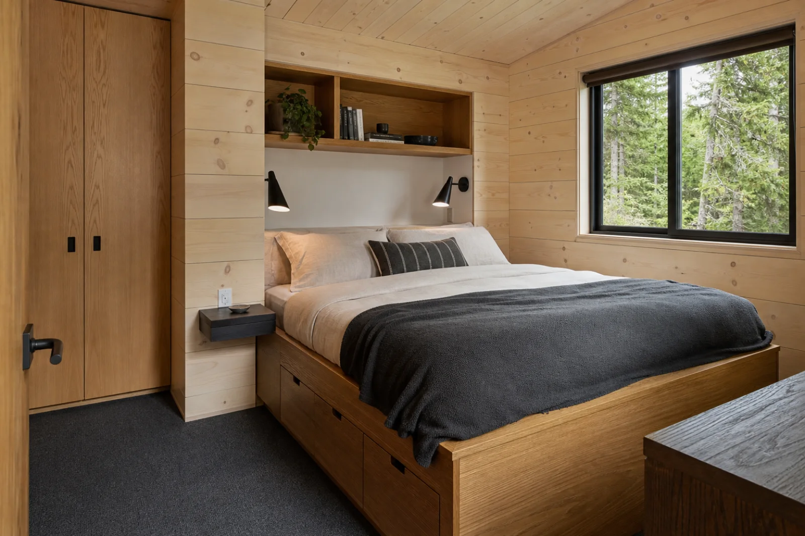 Cabin styled corner